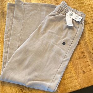 HOLLISTER FEEL GOOD FLEECE WIDE-LEG PANTS
